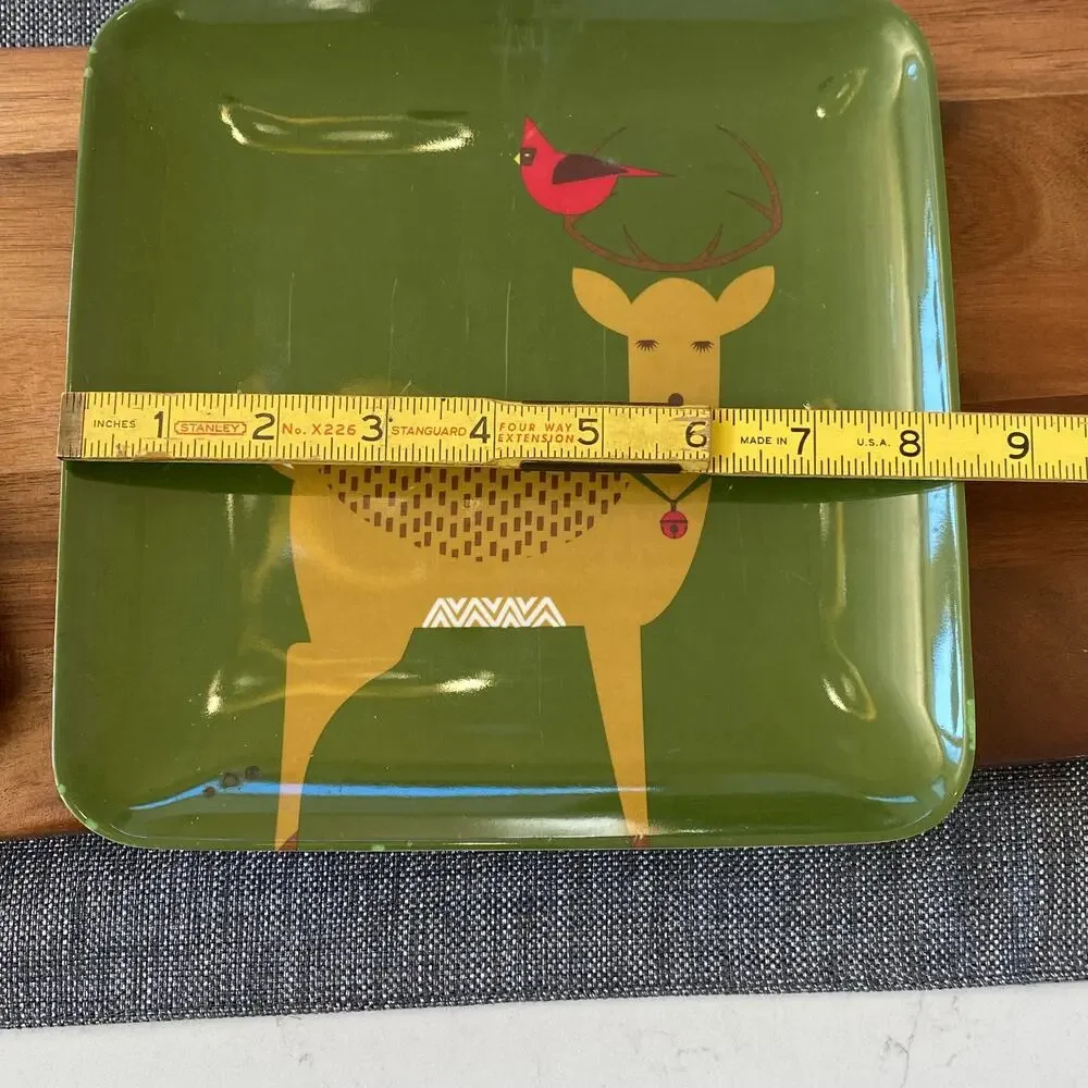Reindeer Set of 4 Kids Green Square Plastic Snack/Lunch Plates 8-1/2